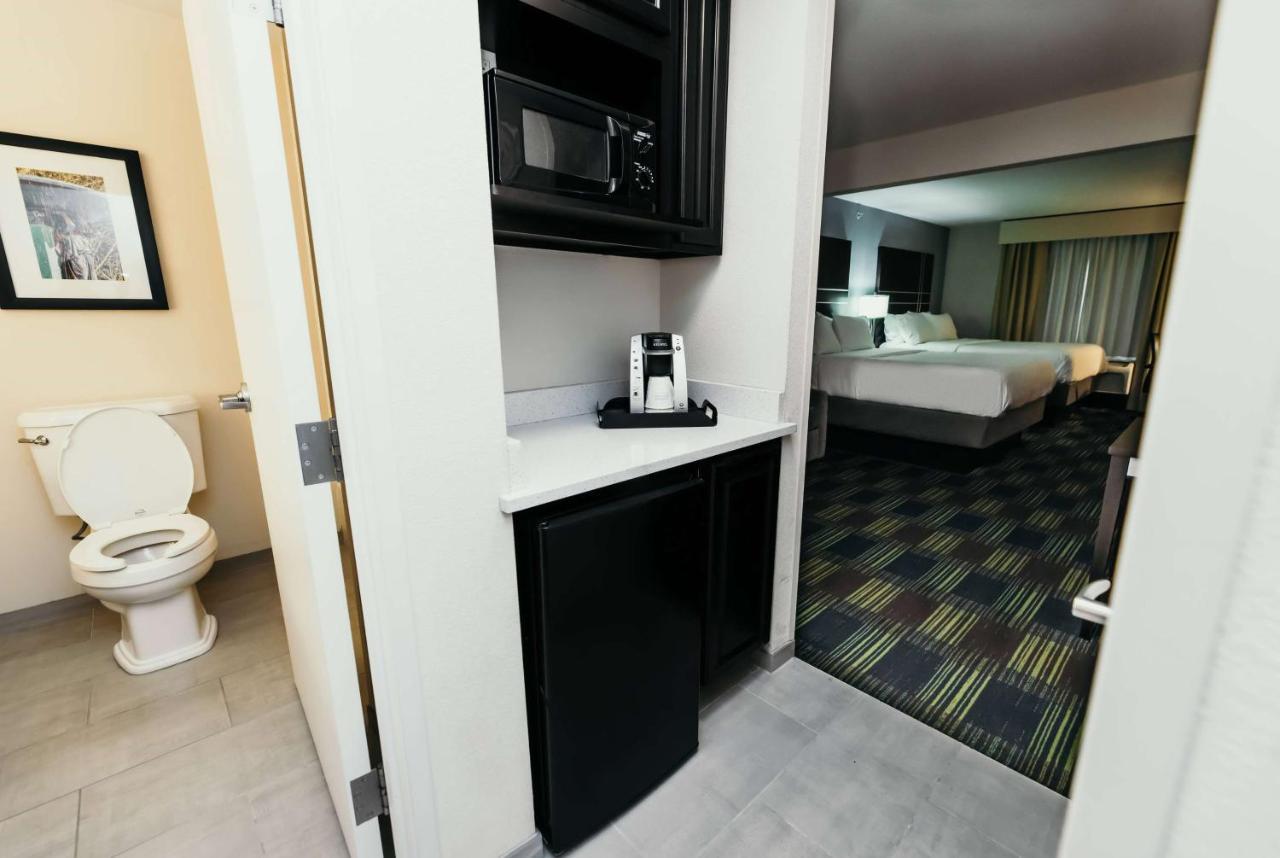 La Quinta Inn & Suites By Wyndham Ankeny Ia - Des Moines Ia Ngoại thất bức ảnh